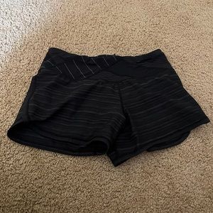 Lululemon black stripped shorts size 6